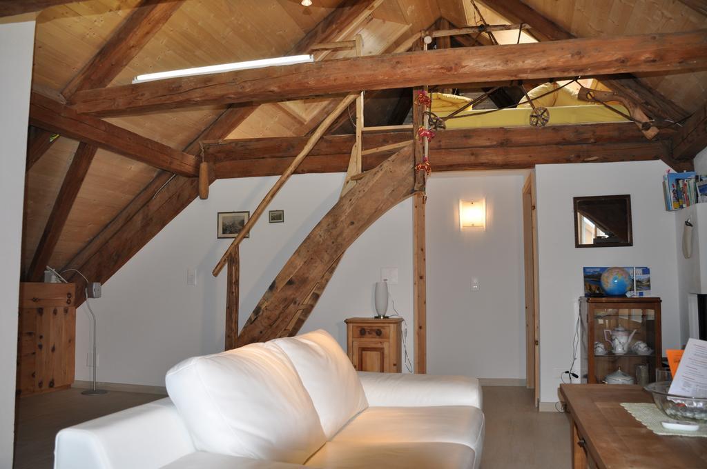 Attika Wohnung 7546 Ardez Δωμάτιο φωτογραφία