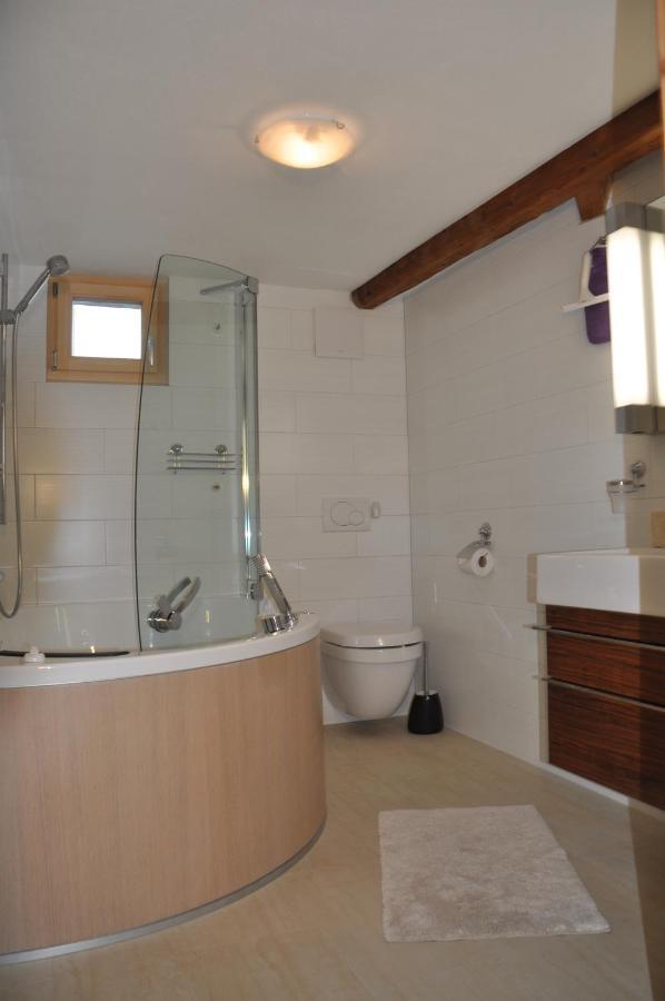 Attika Wohnung 7546 Ardez Δωμάτιο φωτογραφία
